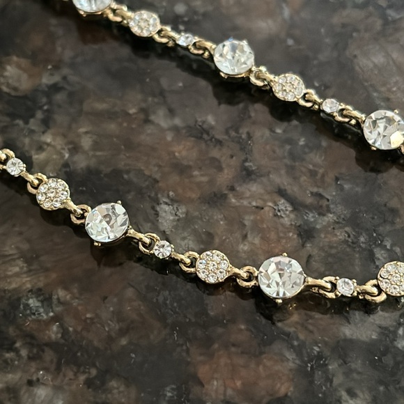 NWT Givenchy Gold Tone Crystal Collar Necklace - Picture 6 of 6